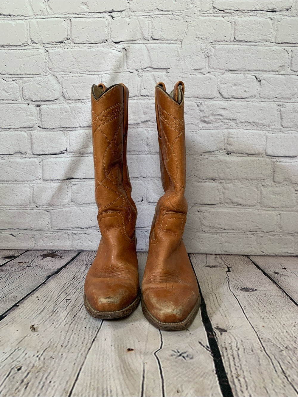 Frye Tan Leather Heeled Cowboy Boots